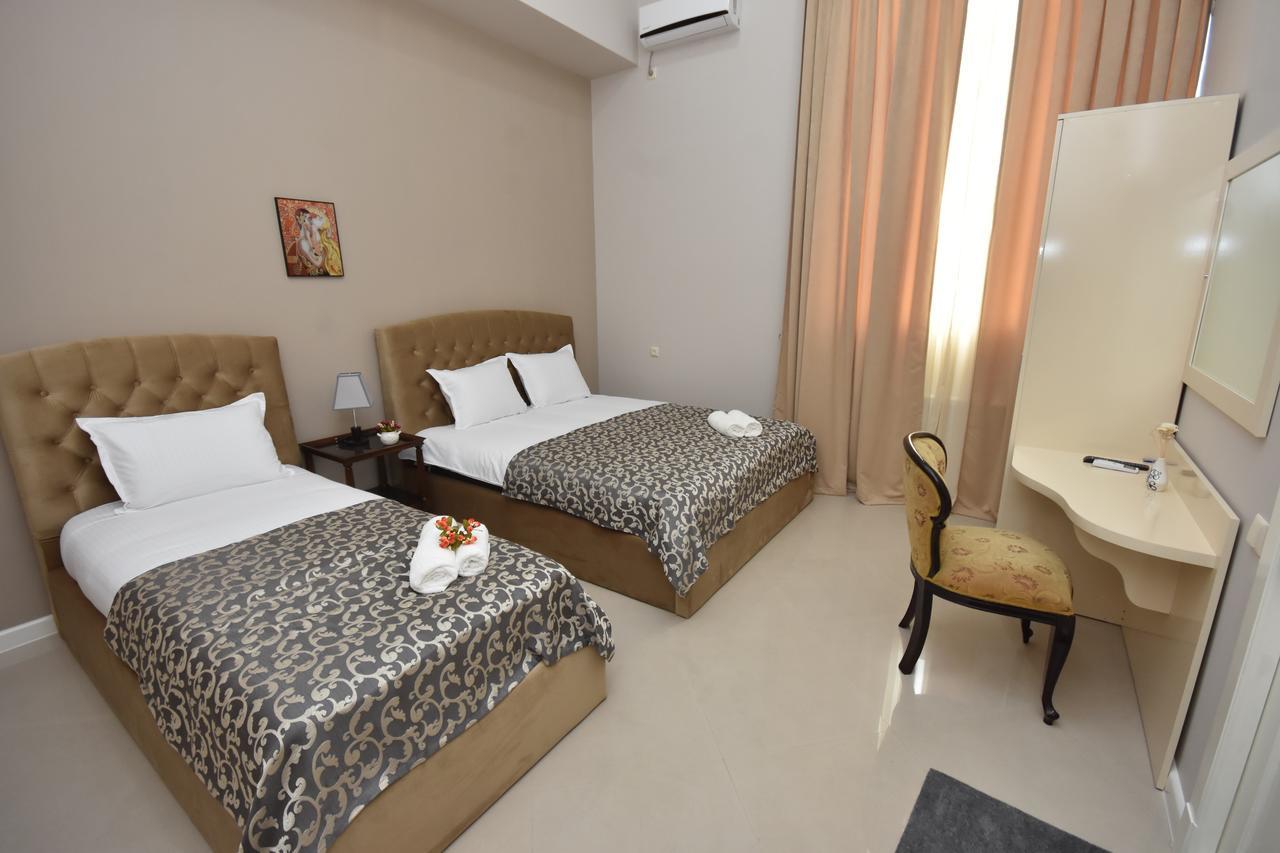 River S Hotel Sugdidi Exterior foto